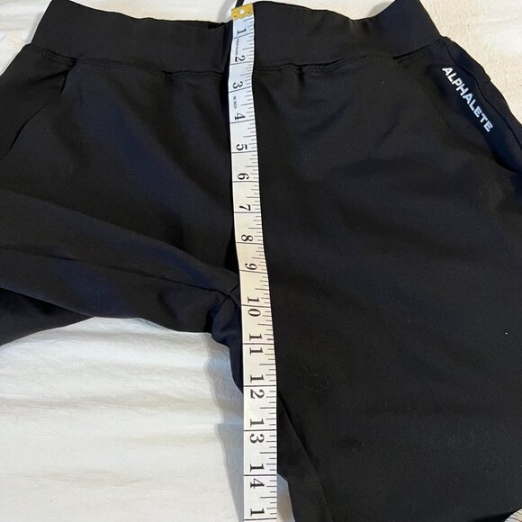 Alphalete Joggers - Picture 2 of 5